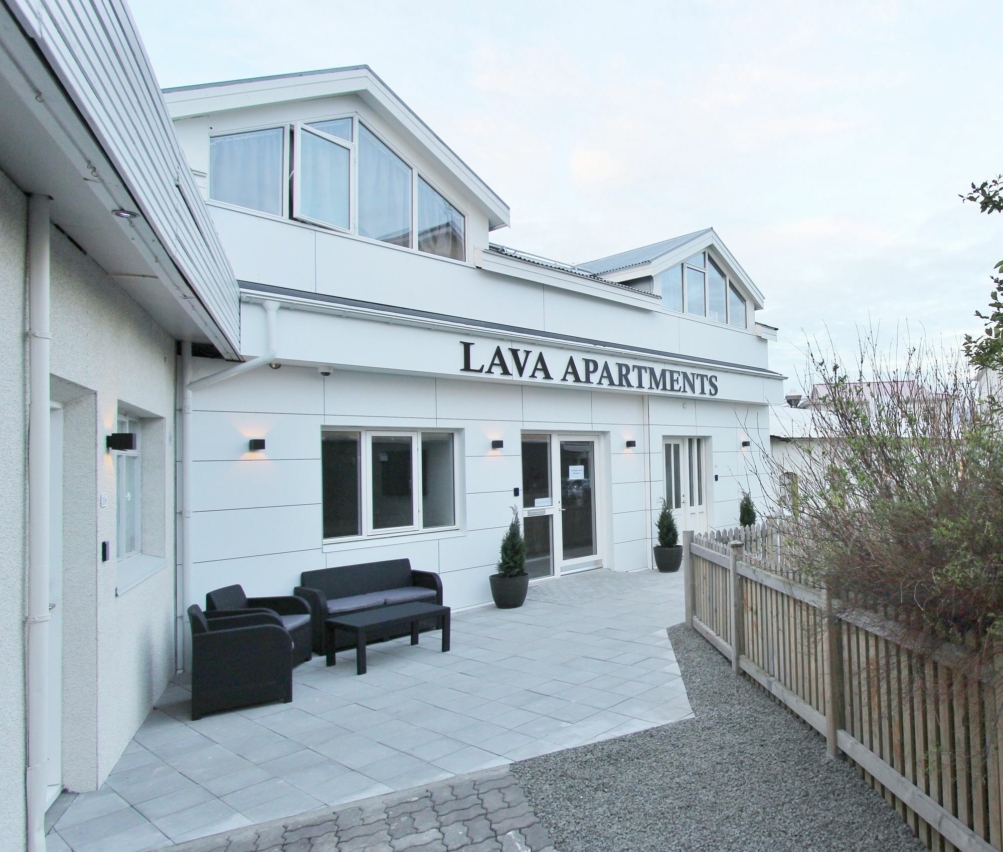Lava Apartments & Rooms アークレイリ エクステリア 写真